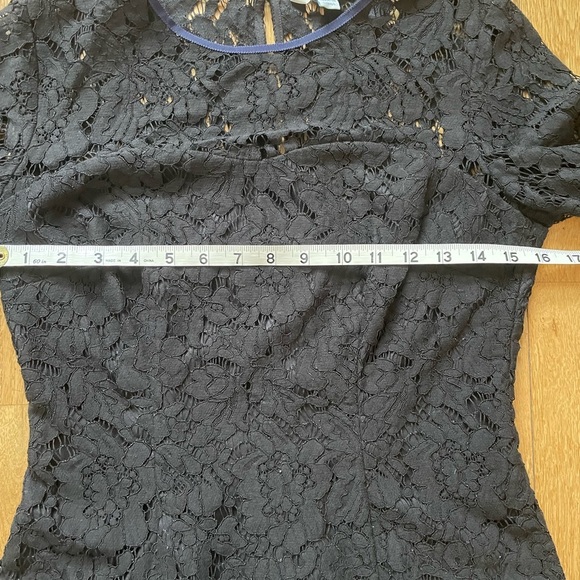 Elegant Boden Black Fitted Lace Top Women’s 6/Small - Picture 10 of 14